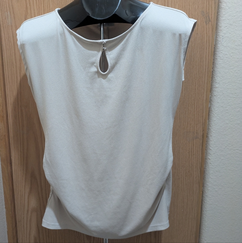 New York & Company Cream Sleeveless Top